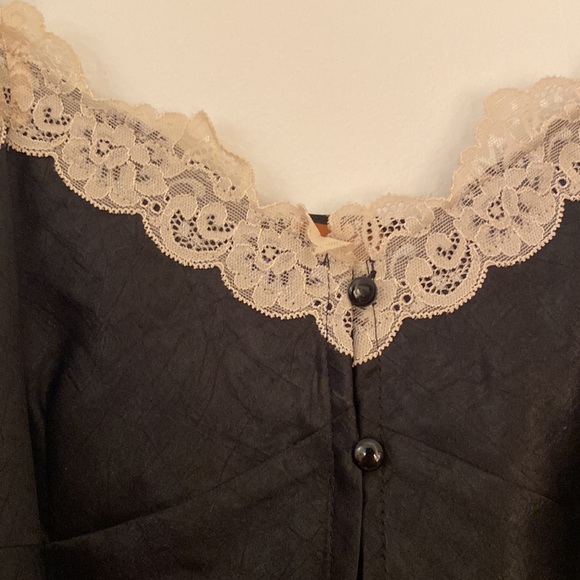 Black Tank Top with Cream Lace - Picture 3 of 5